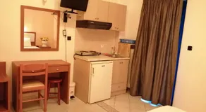 Hotel Eleni - Image 3