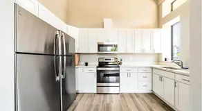 Cozy Micro Suite Unit 9 Sleeps 2 Minutes to Downtown - Image 2