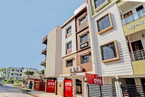 Hotel O BlueBird Service Apartment - Image 2