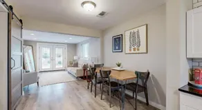 Lovely home on 2+ acres with views, firepit & outdoor kitchen - wedding perfect - Image 3