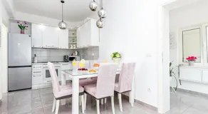 Apartment Radalj - Image 5