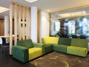 Hotel The Happy Traveler - Image 2