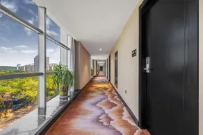 New Mingdian Business Hotel - Image 5