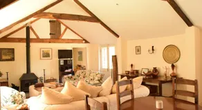 The Barn, Ridouts Farm - Image 2