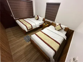 Sri Rama Residency Indian Restaurant and Rooms - Image 2