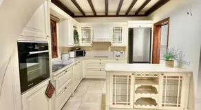 Villa Encanto - Private Heated Swimming Pool for winter months 5Bedroom - Image 5