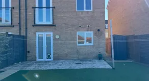 MpaNjus - Double Rooms, Shared House - Image 5