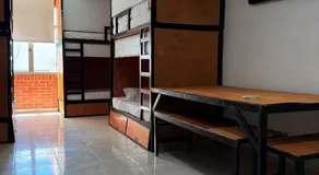 Nueve Uno Hostel - Image 4