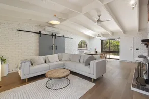 Relaxing Retreat Near Rye Beach - Image 2