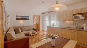 Apartments & Wellness Löfflerblick - Image 4