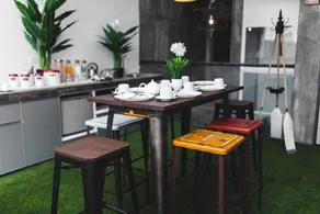Nginap Hotel - Image 3
