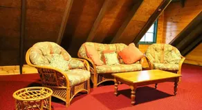 Holly Lodge - Image 3