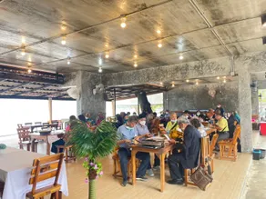 PLOY Seafood & Resort - Image 4