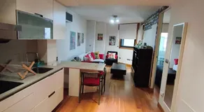 Pleno centro, 5 minutos Casco Vello, 400 metros estación AVE - Image 3