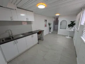 Upper Esplanade Oceanview Escape - Image 3