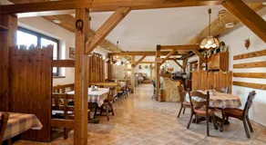 Hotel Flora - Image 2
