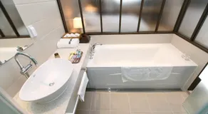 Bricks Hotel - Image 3