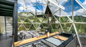 Mirror Glamping - Image 4