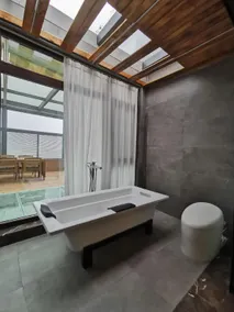 Weixian Bowen Hotel - Image 2