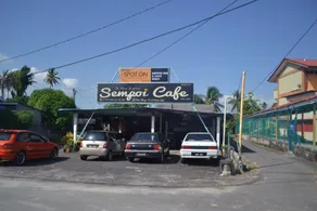 SPOT ON 89821 Batu Maung Sempoi Inn and Cafe - Image 4