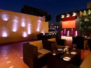 Hotel JRD Exotica-Business Hotel - Image 2