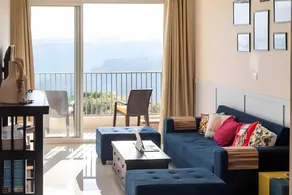 Panoramic Sea View Apt. amidst Lush Green Ghats - Image 2
