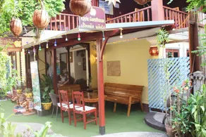 Apple Guesthouse - Image 3