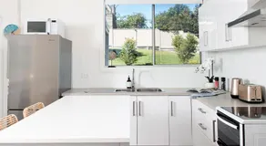 Aloha Beach House - Image 3