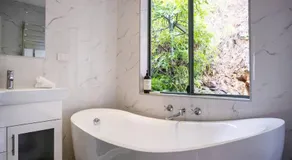The Riverstone Luxury Eco Home in the Hills - Image 5