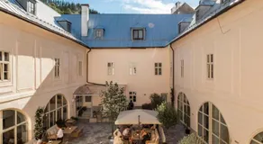 Opera apartments - Mestský palác - Image 2