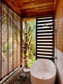 Latte Bungalow (Có bồn tắm) - Image 3