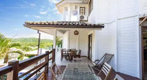 Mansao c/ Piscina a 400m da Praia Brava|Casa Ayana - Image 5
