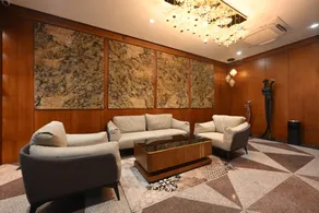 The Park Inn - Image 2