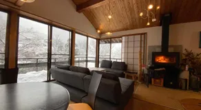 kakayama hutte - Image 2