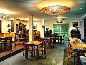 Deyishe Lake View Inn - Image 3