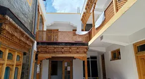 Himalayan Regal House - Image 2