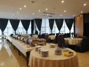 Sanjianghe International Hotel - Image 2