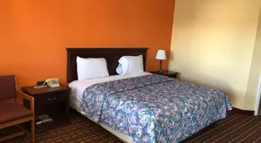 Dogwood Park Inn - Image 2