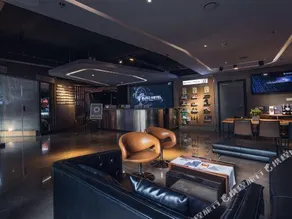 Black Hotel - Image 4
