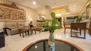 Riyadi Palace Hotel - Image 5