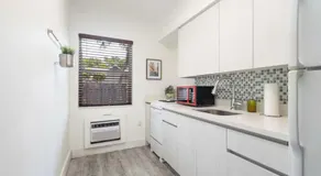B01 Minutes from the beach Studio Midtown Wynwood - Image 4
