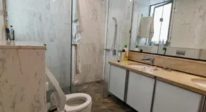 Icon Residence - Image 2