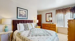 Kingsbury Grade home with fireplace & easy access to beaches & skiing sleeps 6 - Image 2