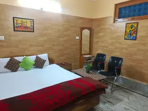 Hotel Shiv Palace - Image 2