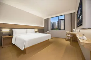 Plaza Hotel (Chongqing Dazu Rock Carvings Branch) - Image 2