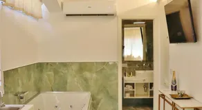 Scilla Luxury Rooms - Image 2