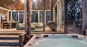 The Treehouse - Image 4