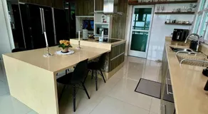 Leonardi's Sunset House - Image 5