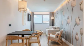HA Retiro Suites - Image 2