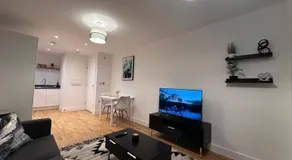 Cosy Flat in Stevenage Town Centre - Image 2